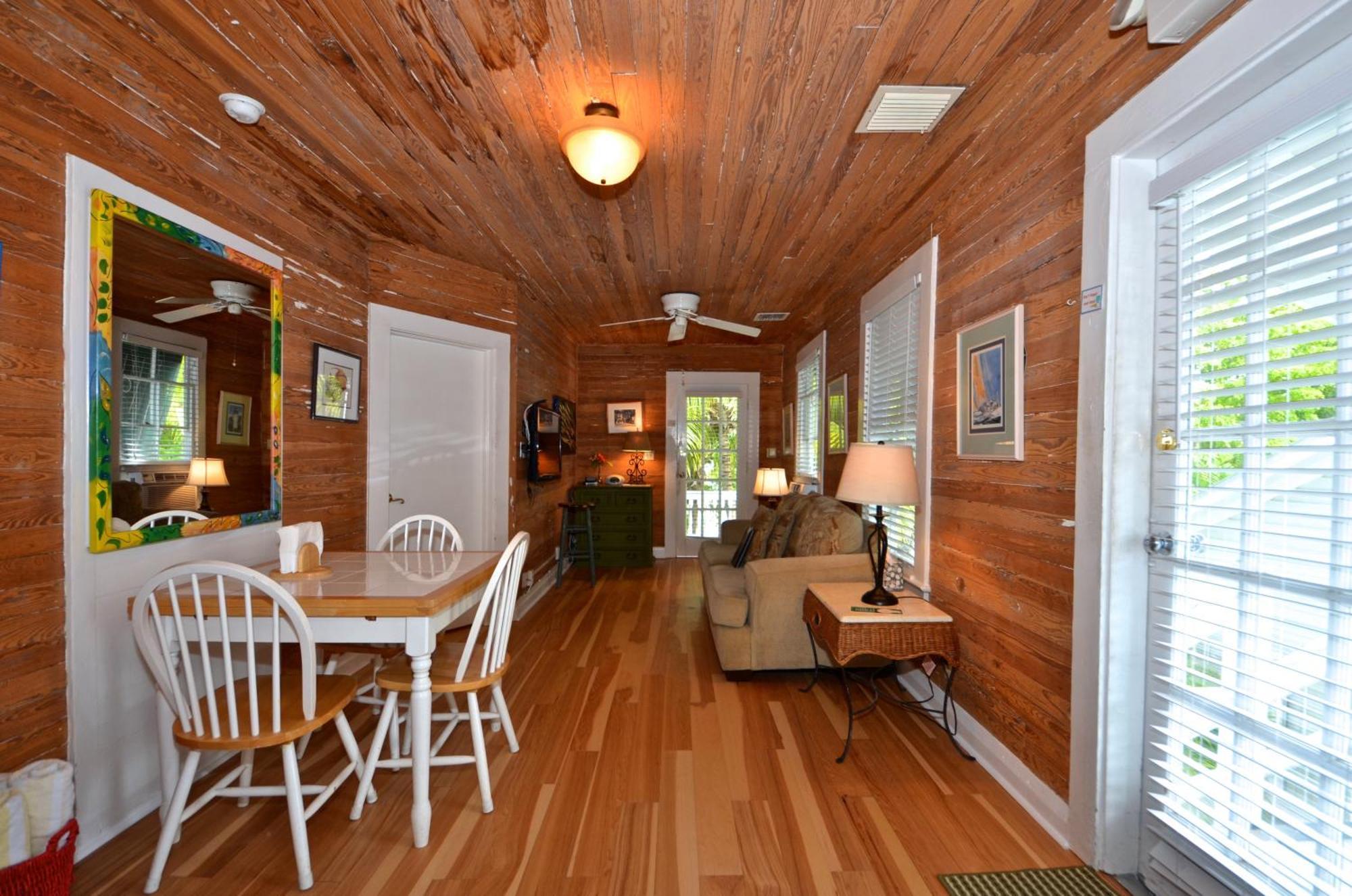 Tropical Village Key West Quarto foto